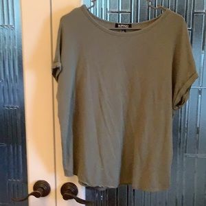 Women’s medium shirt